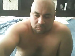 Chunky latin bald wanking