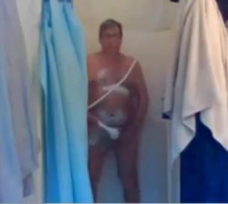 Now depainting my body