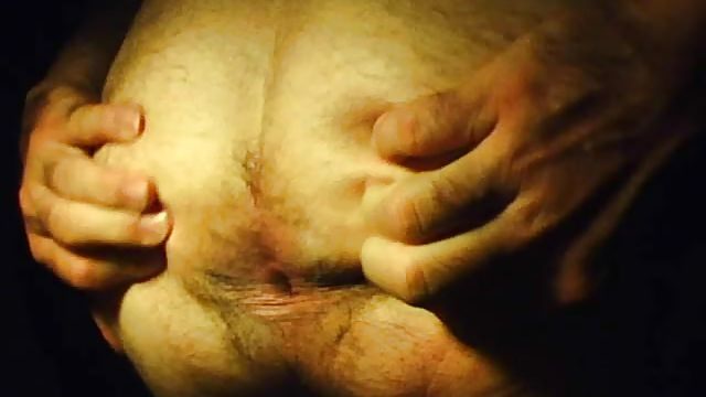 CULO PELOSO PALLE GROSSE